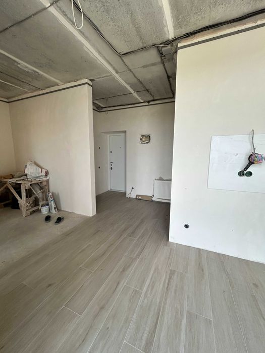 Євро 2-кімнатна квартира з частковим ремонтом за супер ціною