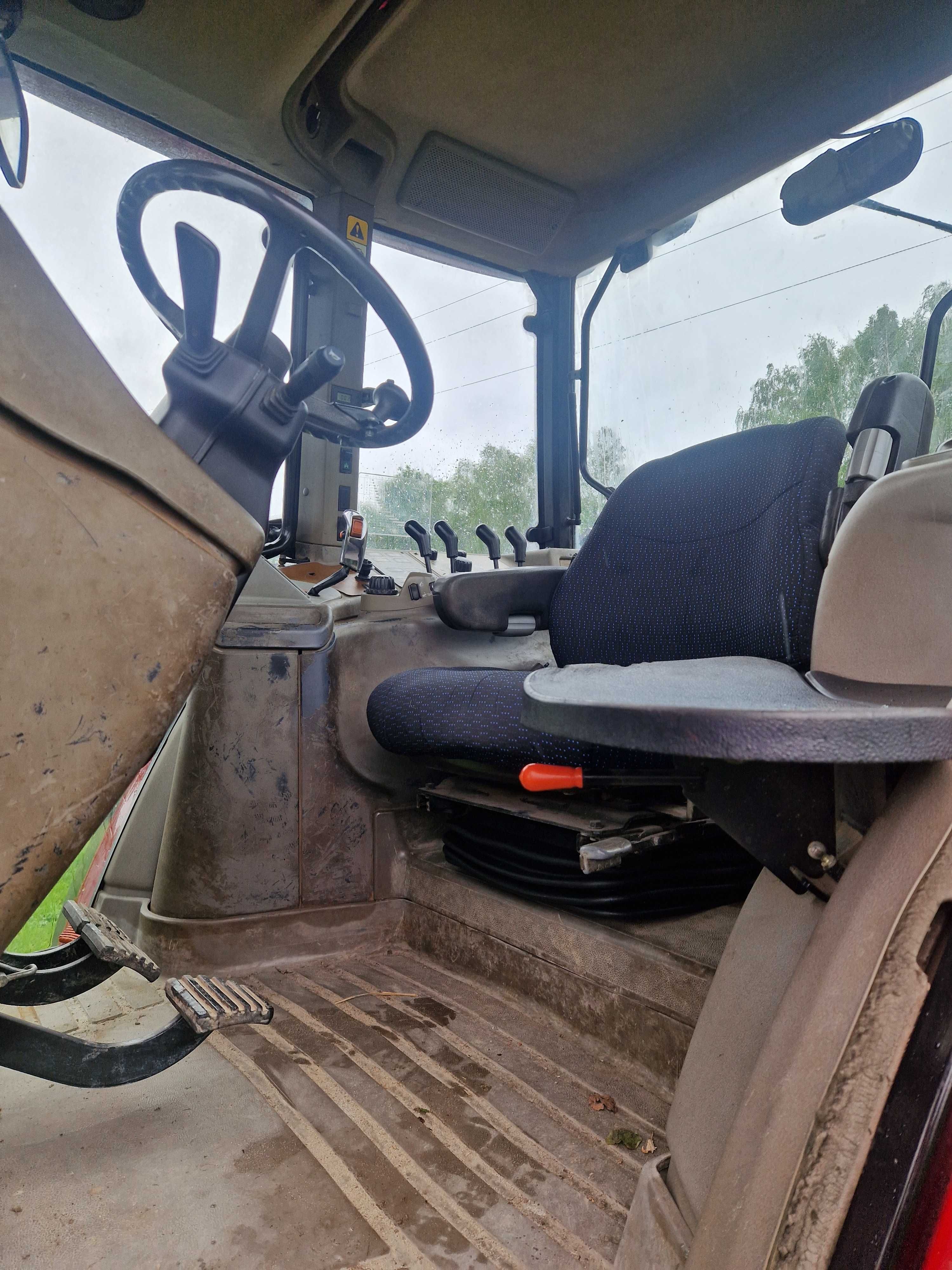 Ciągnik Case MXM 120 MAXXUM