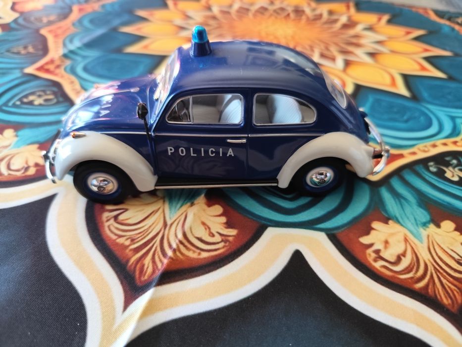 Miniatura Carocha Polícia