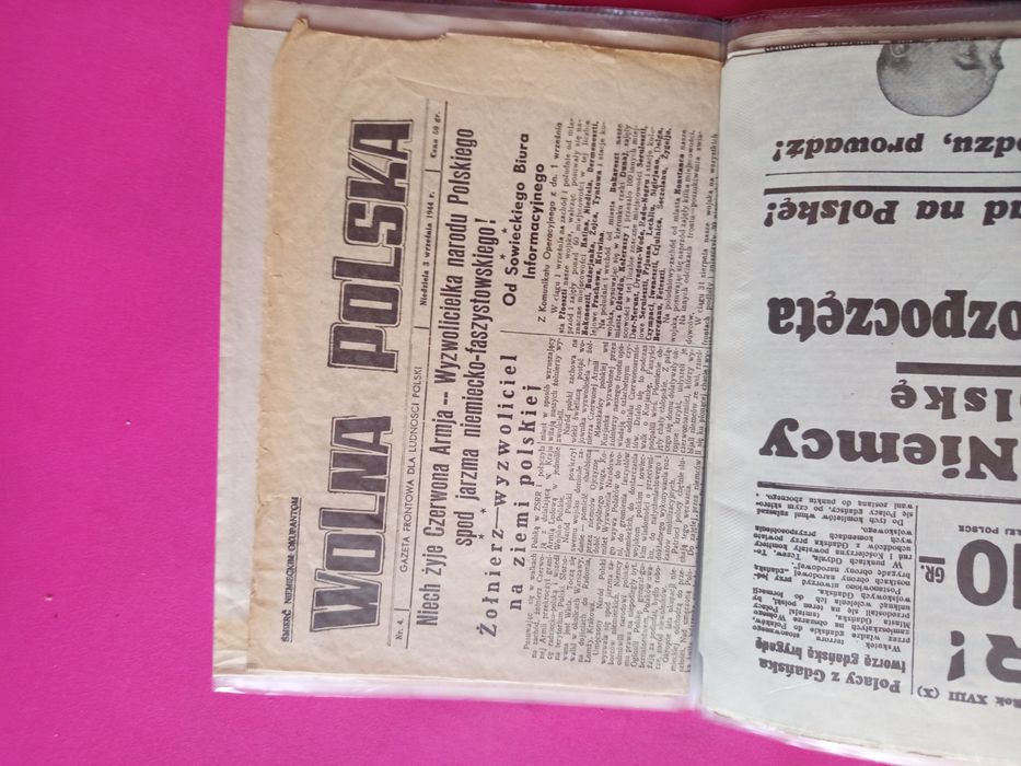 Zestaw gazet z drugiej wojny światowej