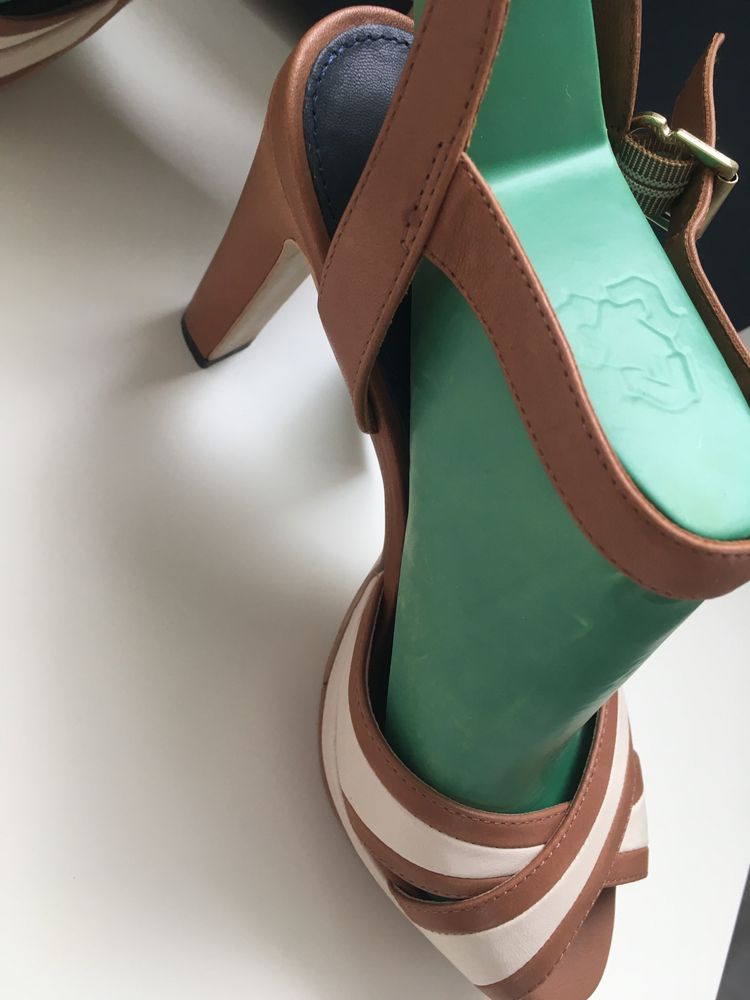 Szpilki Tommy Hilfiger skóra naturalna nowe