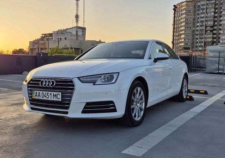 Audi A4 2016 року