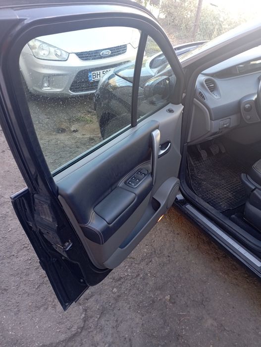 Renault grand scenic