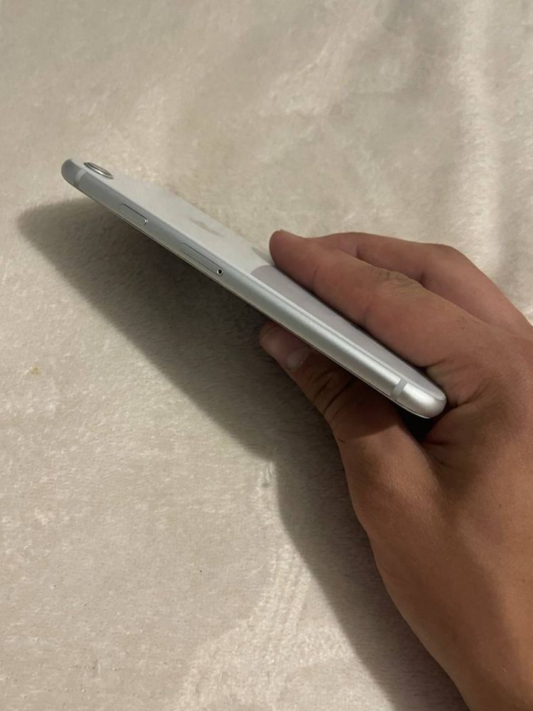 iPhone 8,  256GB