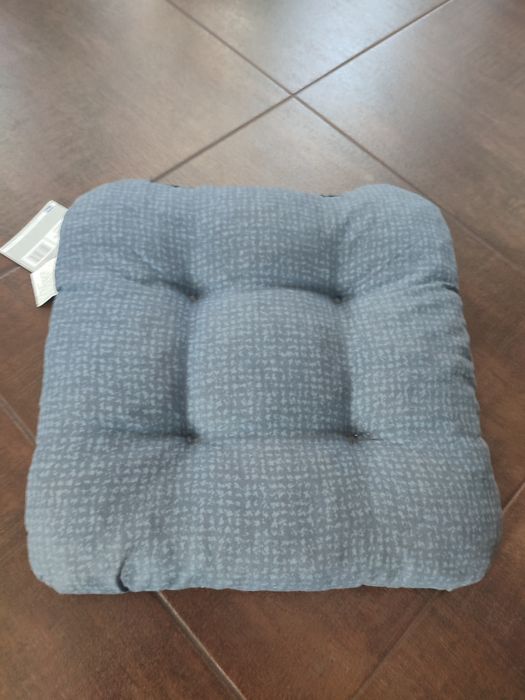 Poduszki siedziskowe 40x40x8 - 4 sztuki