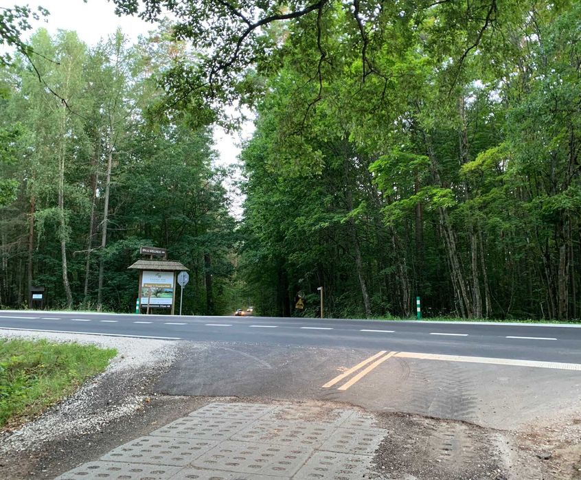 Działka budowlana 1208m nad jeziorem Piekiełko