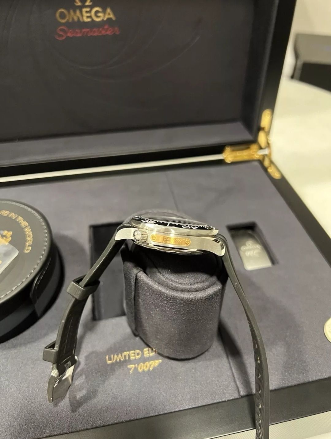 Omega Seamaster 300m James Bond 50th Anniversary 210.22.42.20.01.004