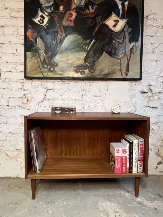 Biblioteczka szafka na winyle stolik tv prl vintage retro