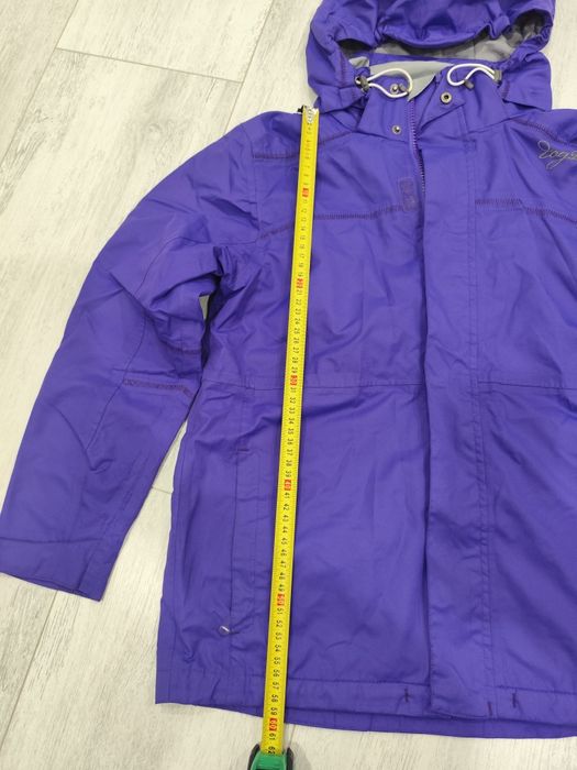 Вітрівка легка 11 років