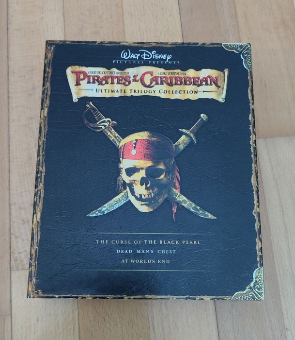 Piratas das Caraíbas Trilogia - Edição Limitada Best Buy - 7 Blu-ray