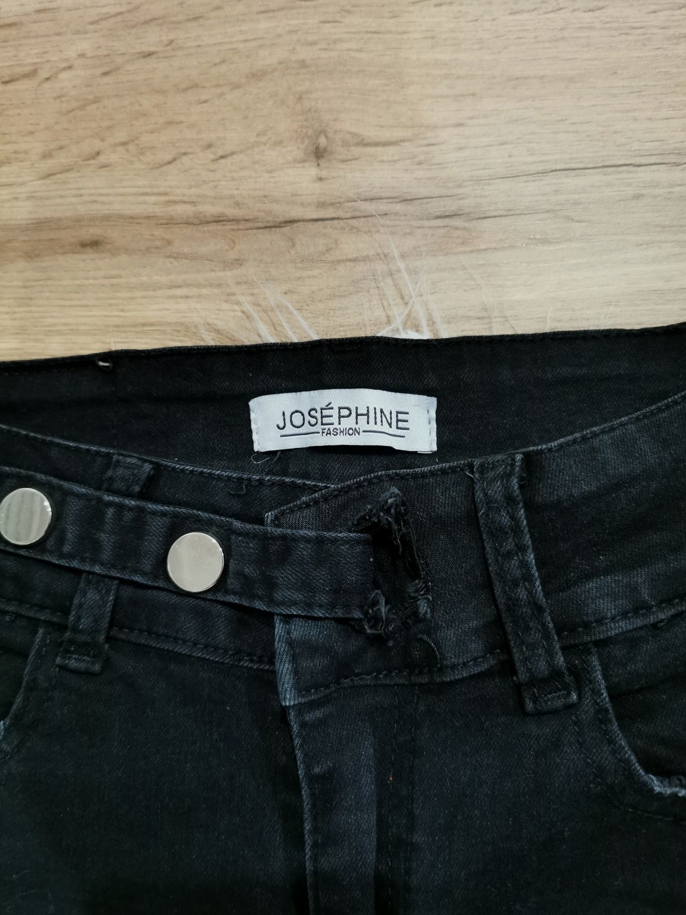 Spodnie jeansowe r. S/M 95% Bawełna