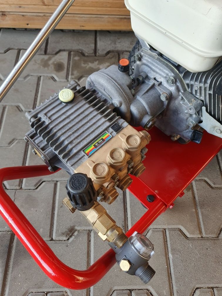 Myjka spalinowa 150bar 900l/h Honda GX 200 Interpump wolnoobrotowa