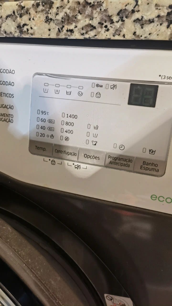 Máquina roupa 8kg