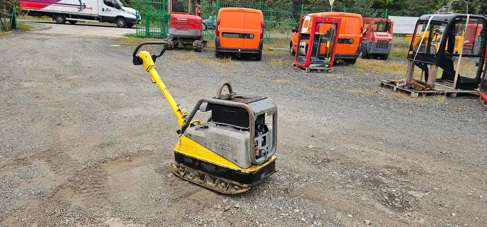 Zagęszczarka gruntu Wacker DPU 4545