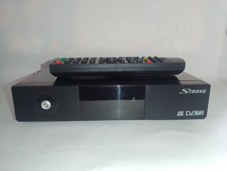Т2-тюнер, T2 приставка, Strong DVB-T2 SRT-8500