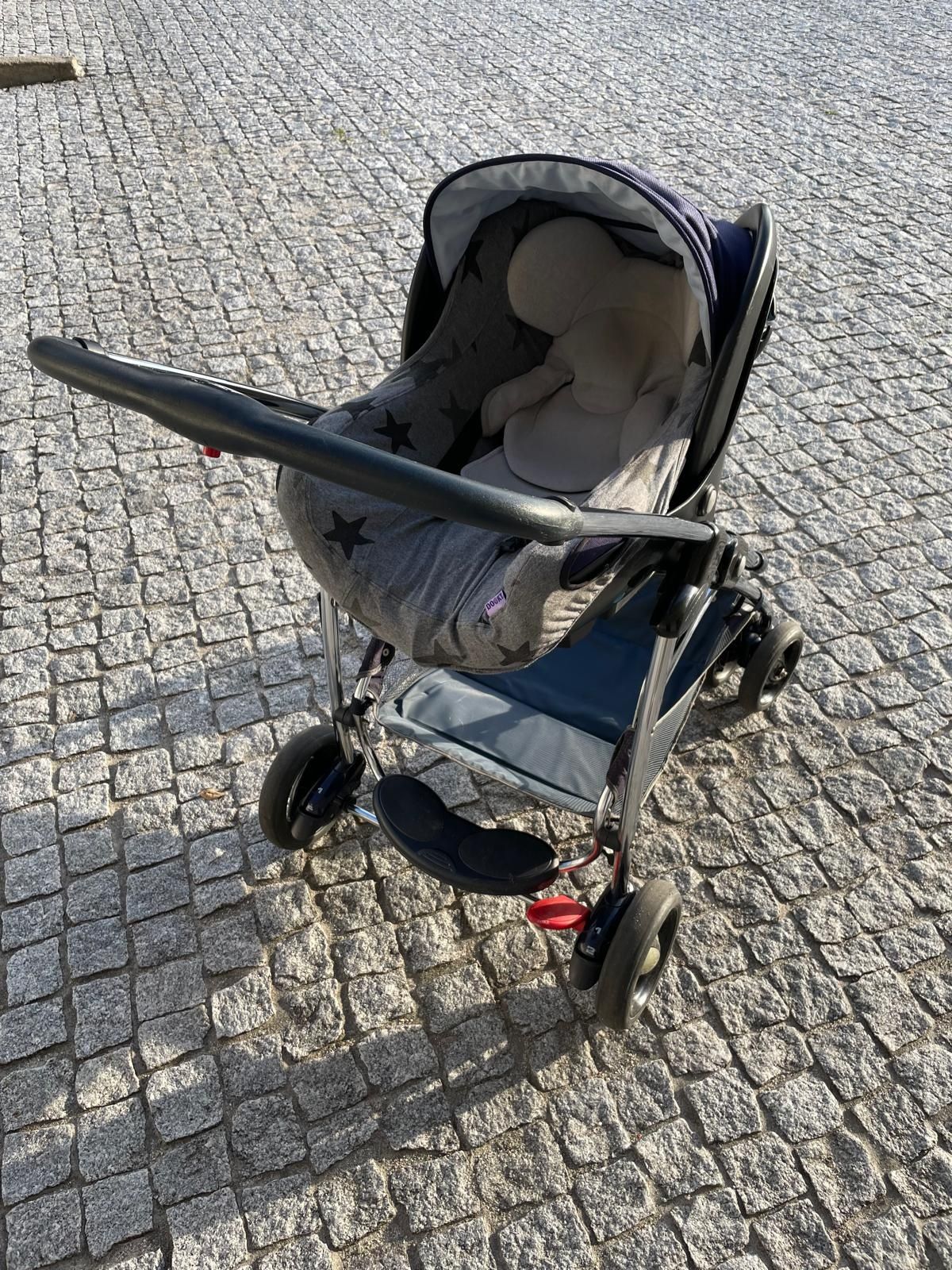 Carrinho de Bebé
