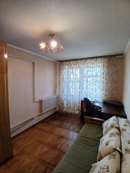 Продаж 3к квартири, поруч Центр та Ковалівка