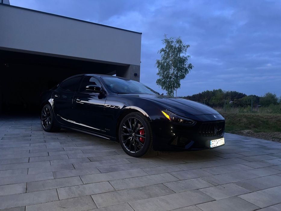 Maserati Ghibli Maserati Ghilbi SQ4 Ribelle