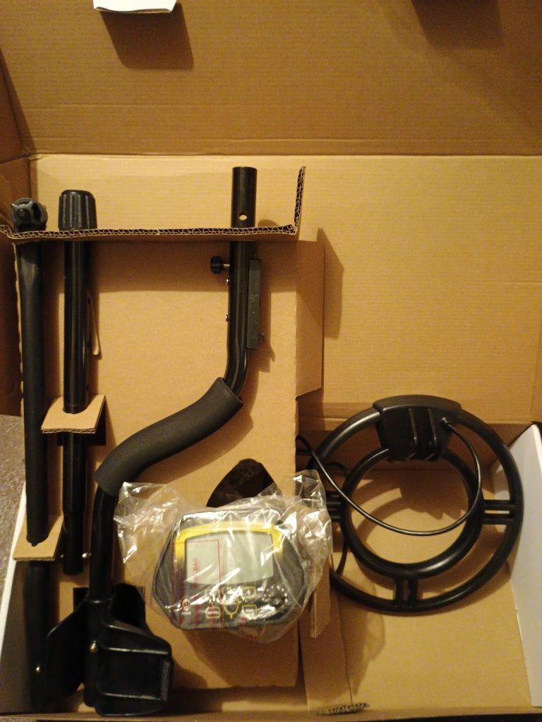 Wykrywacz metali Cobra tector CT 1032 nowy