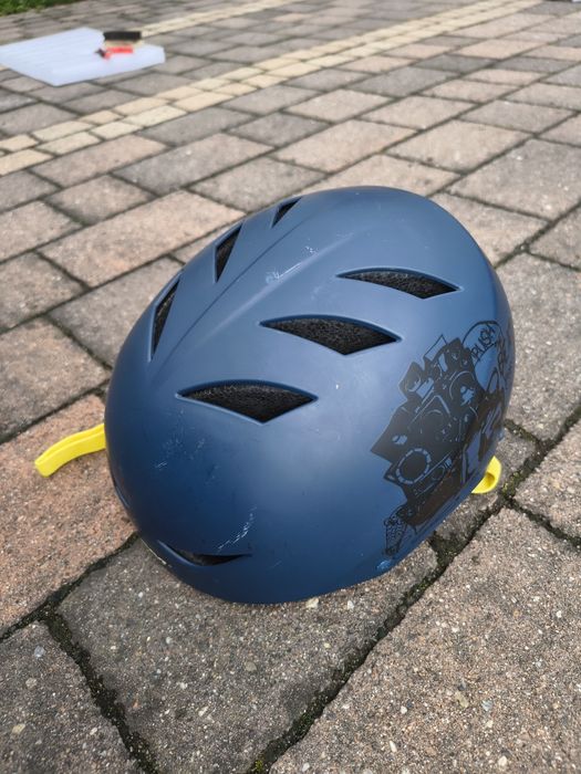 Kask rowerowy NIJDAM