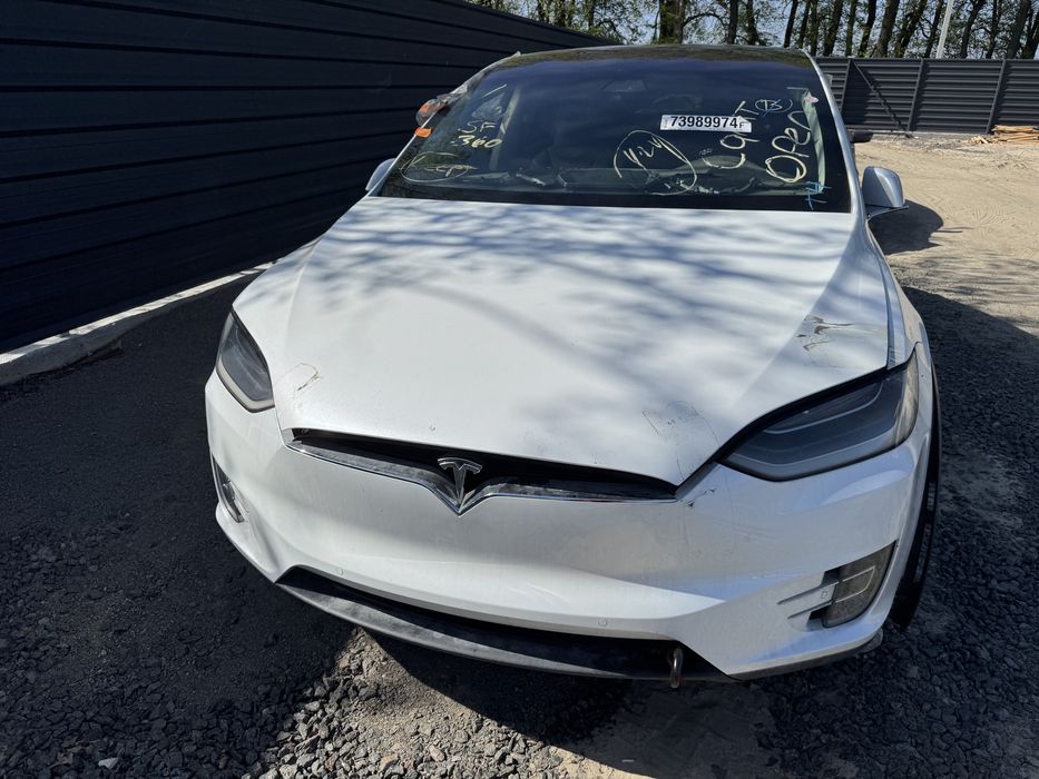 Tesla model x p100d розборка