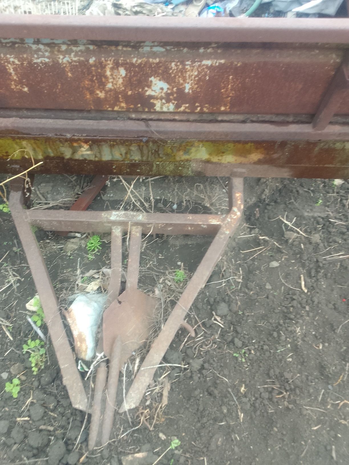 Продам тракторний прицеп