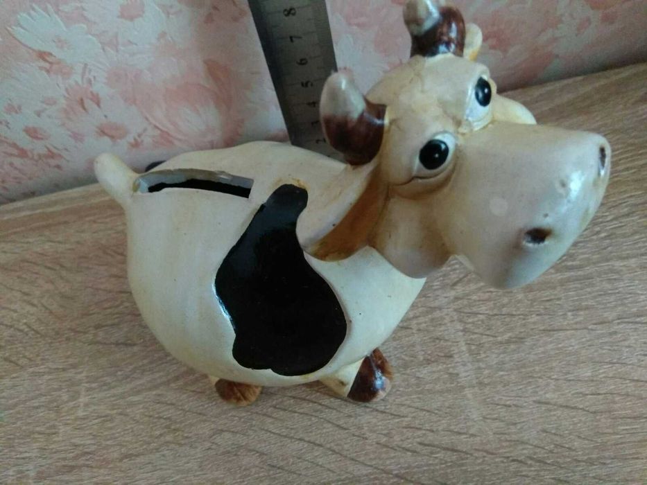 Подарочные фигурки, копилки