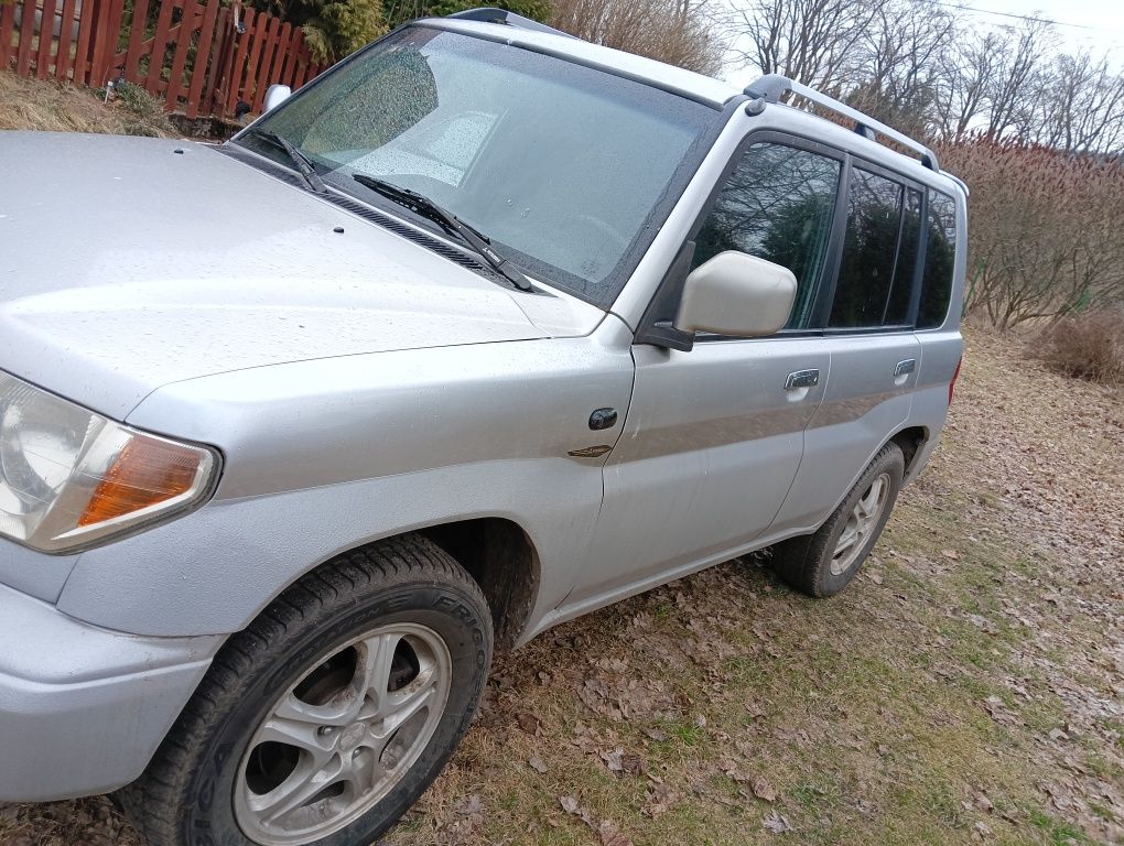 Sprzedam pajero pinin 1.8 mpi 2004