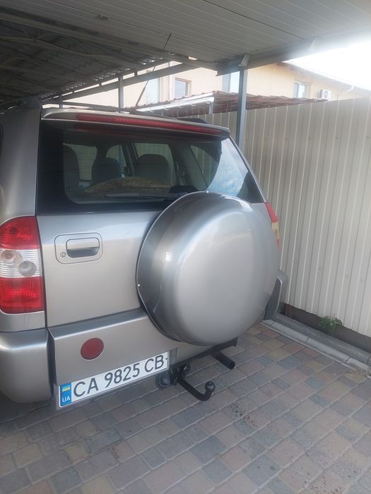 Машина CHERY TIGGO
 2,4, колір сірий 
2008 р.   газ - бензин
