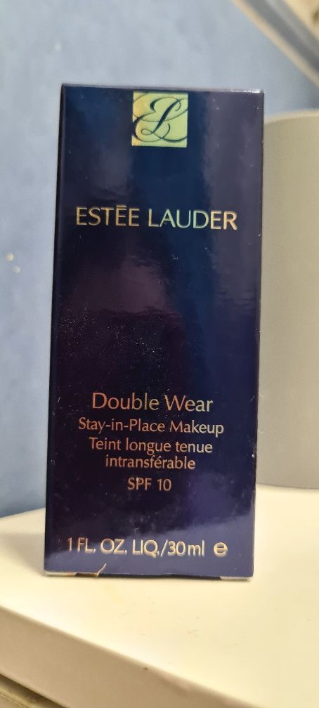 Estee lauder Double Wear 2N2