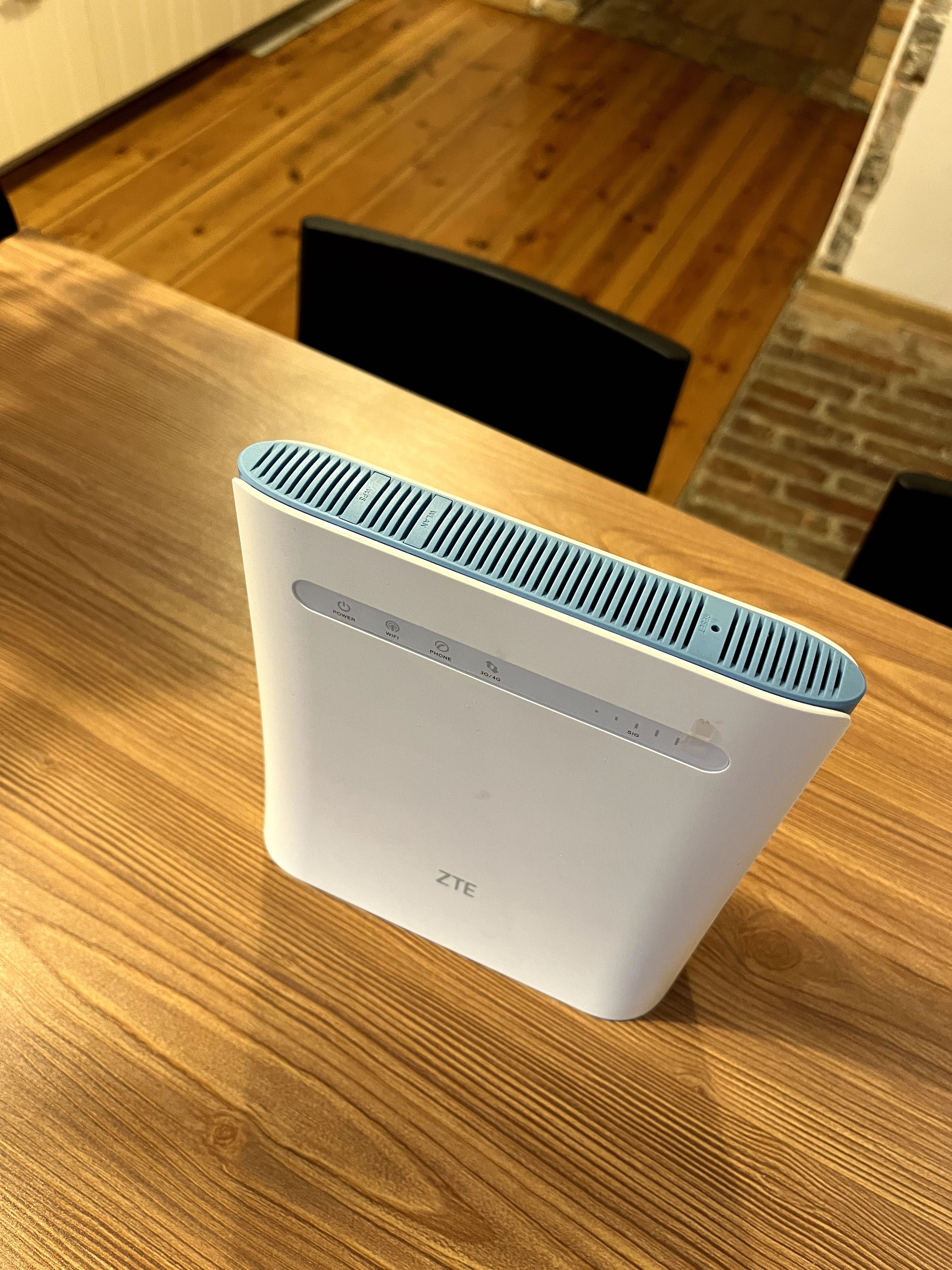 Router ZTE MF286D, bez SIMLock, WiFi,  LTE, agregacja 3x pasm