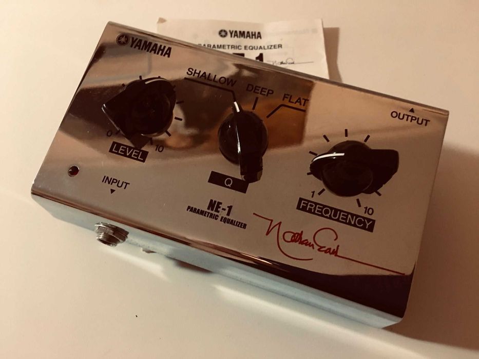 Equalizador-Paramétrico p Guitarra-Baixo - Yamanha NE-1 (Nathan East)