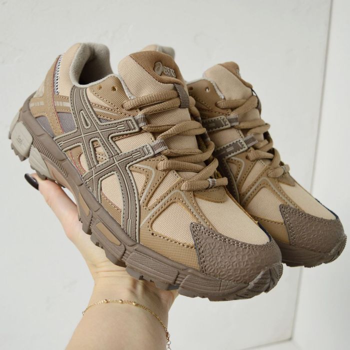 Зимние Кроссовки для девушек (36-41) Асикс коричневые новые зима-осень