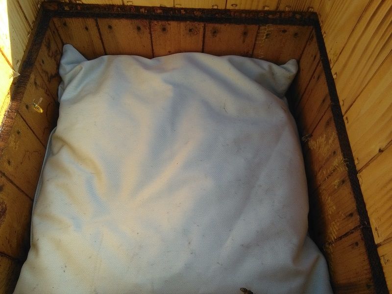 Ule - Ocieplenia górne - poduszki - ekologiczne - pasieka - pszczoły