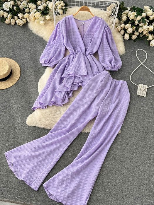 Плаття + костюми