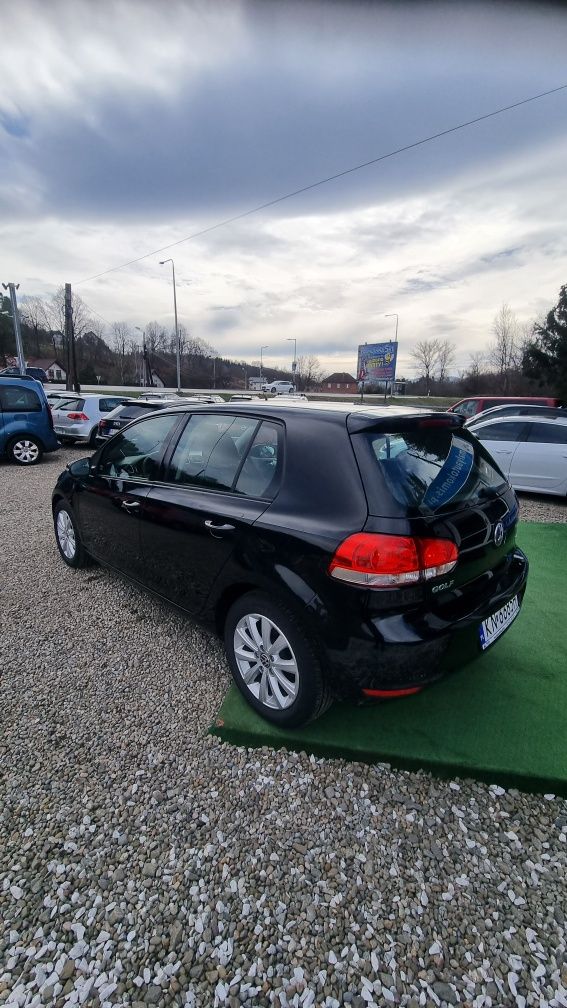 Vw Golf 6  1.6 benzyna  102 konie.