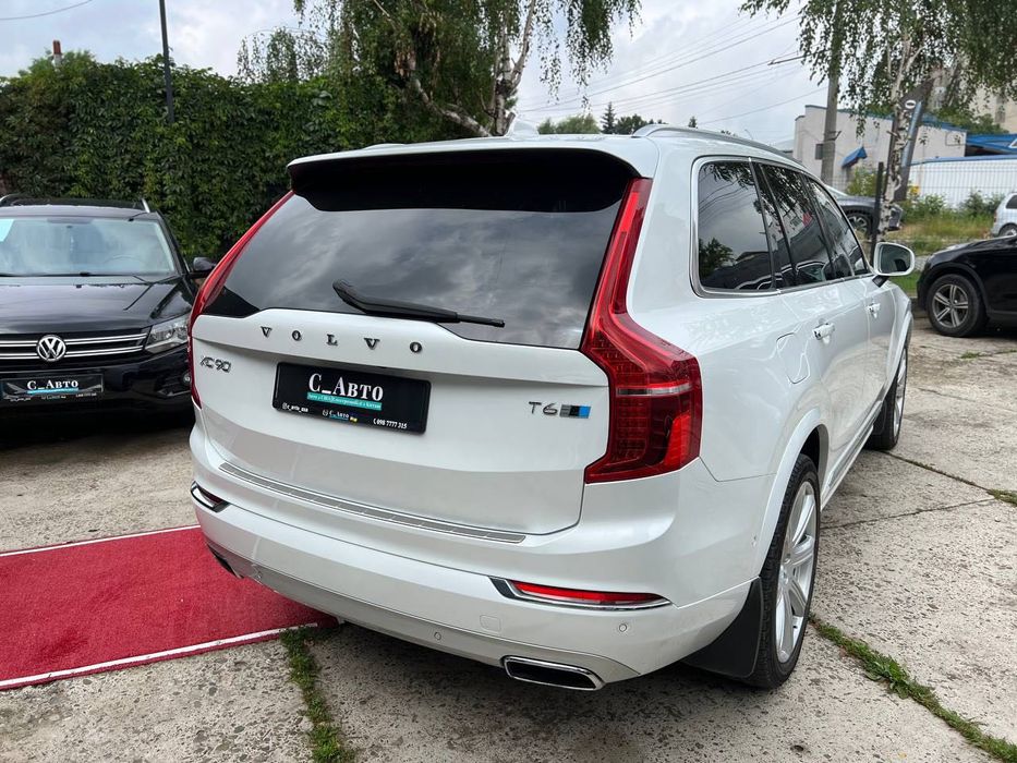 Volvo XC90  в кредит без авансу