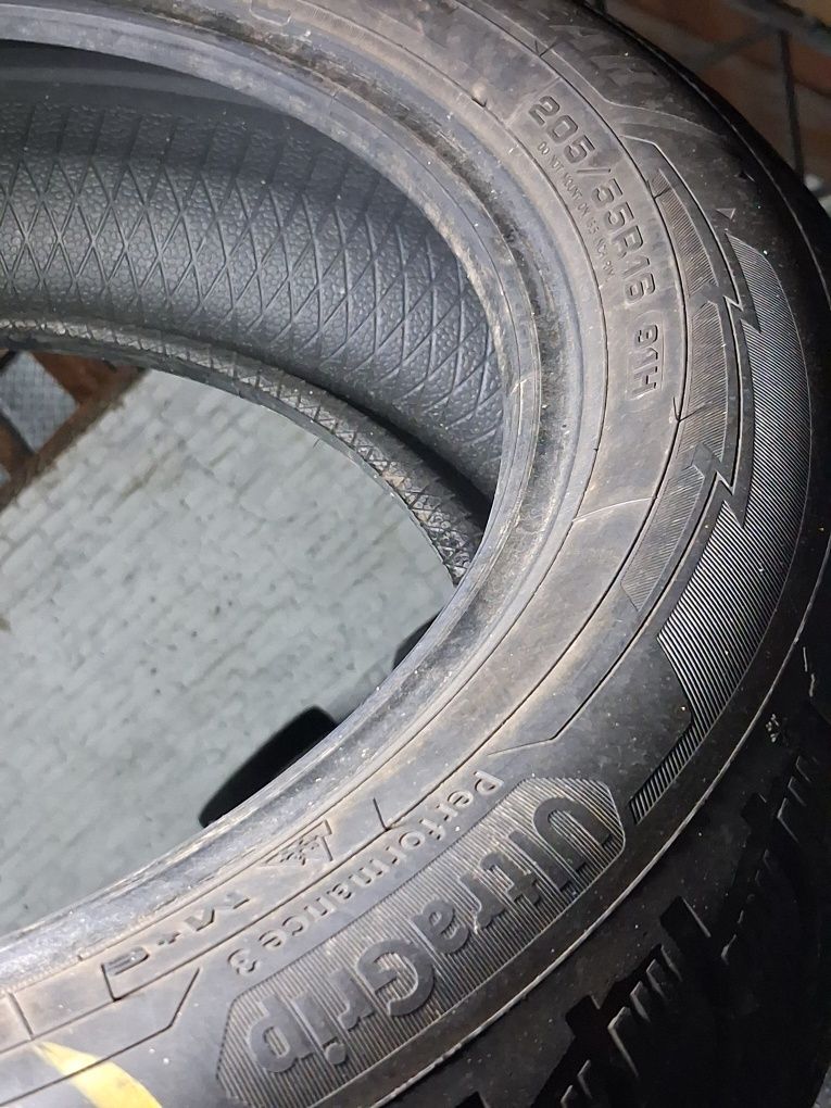 Шини б/у зимові 205/55 R16 Goodyear UltraGrip Performance 3