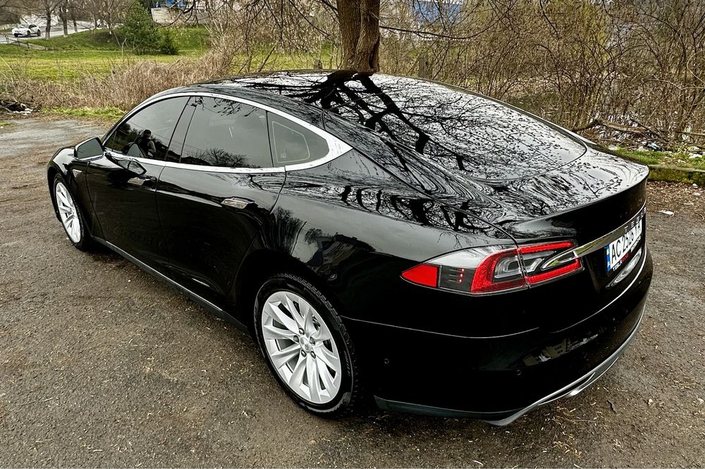 Tesla Model S, 2014, 75Kw