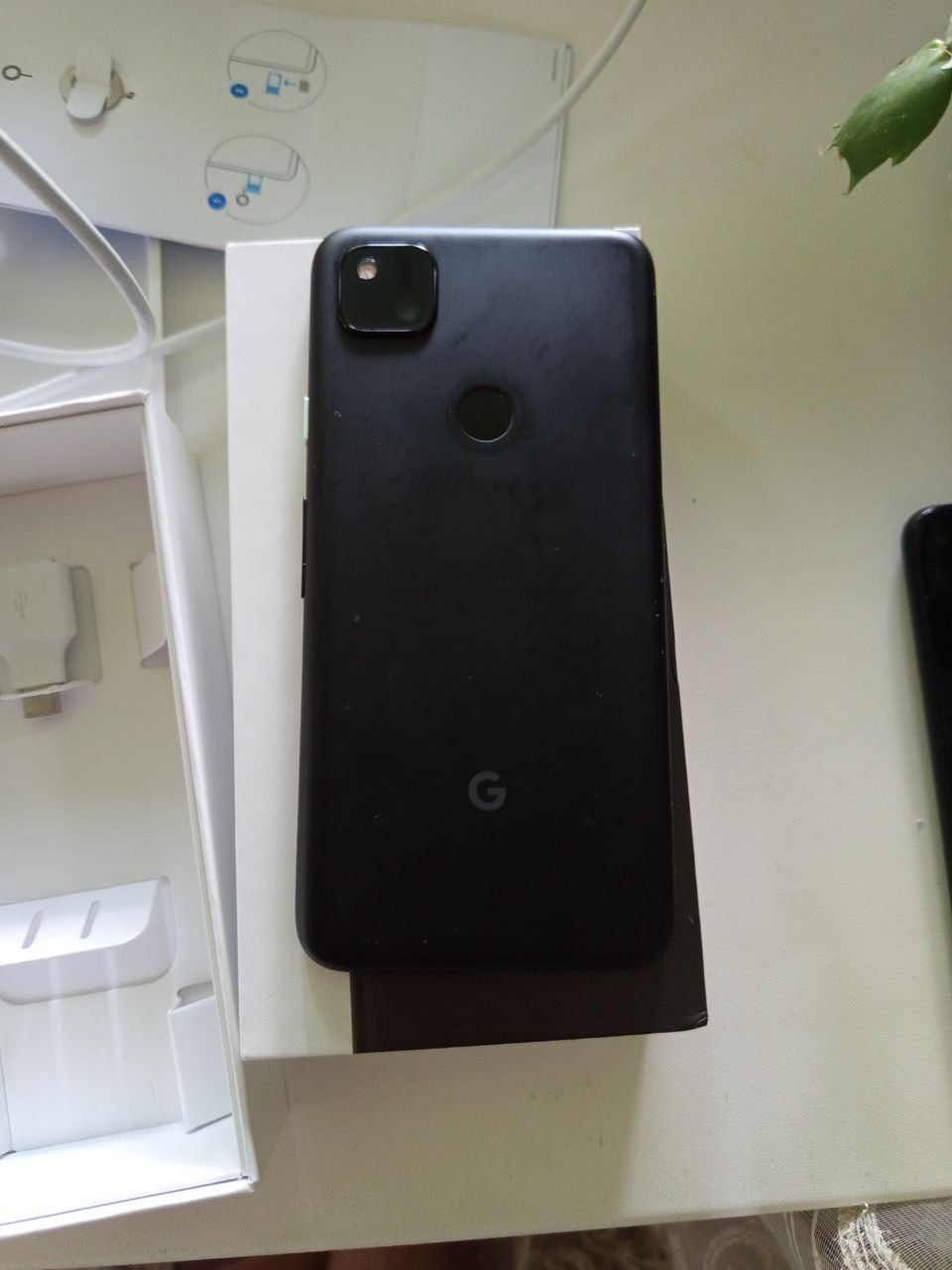 Google pixel 4a 6/ 128