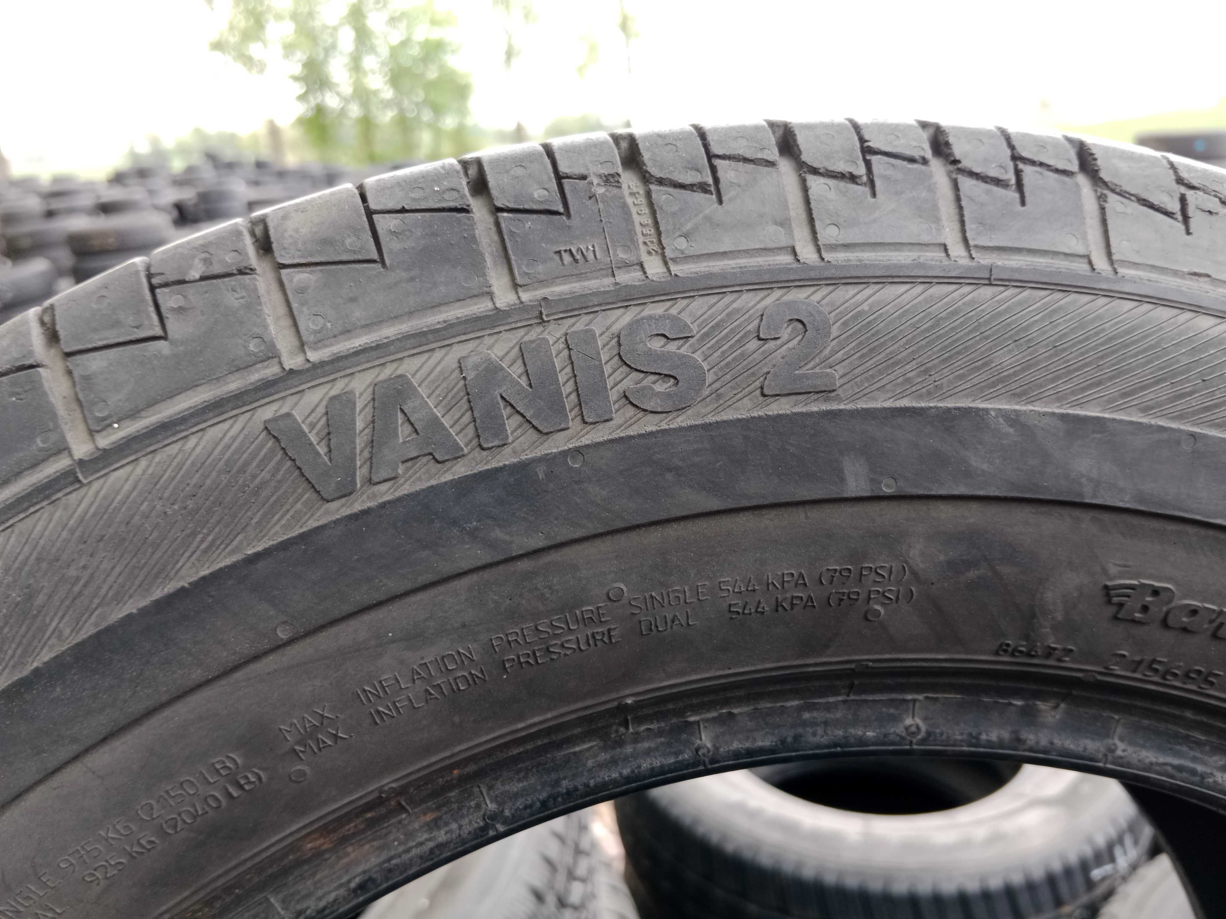 Opona używana 205/65R16C Barum Vanis 2 1szt.