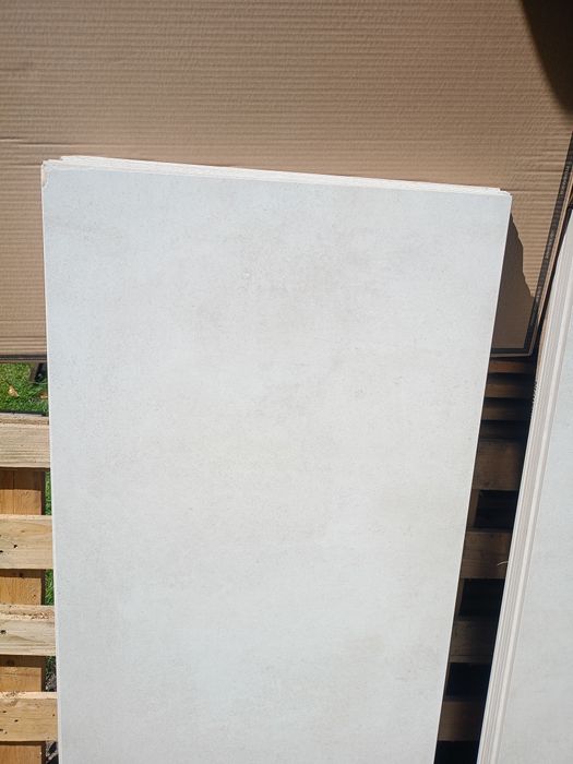 Płytki ceramiczne gresowe mrozoodporne rektyfikowane