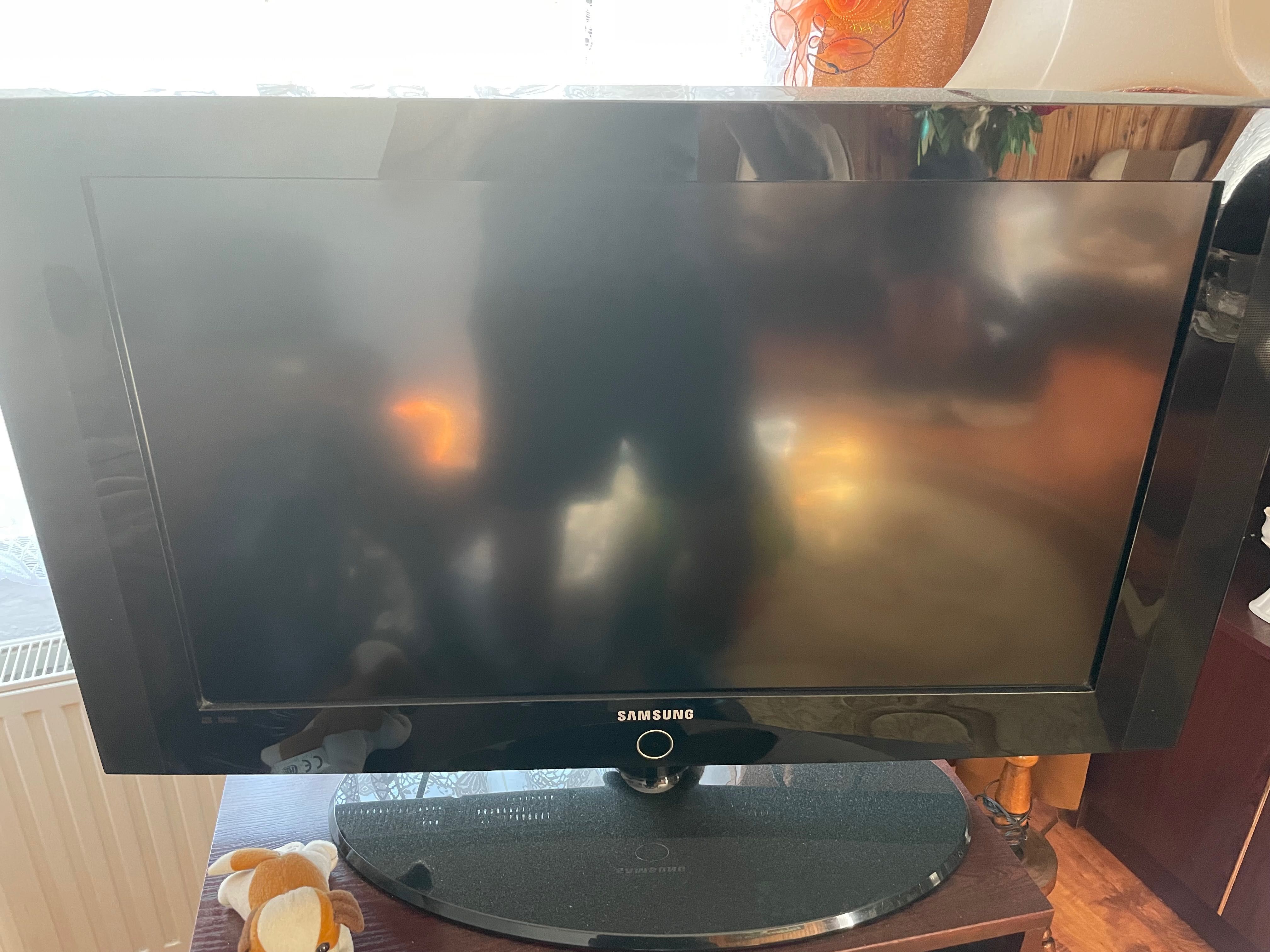Telewizor 32c. Samsung