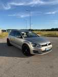Volkswagen Golf Zadbany, czujniki parkowania, auto hold, tempomat