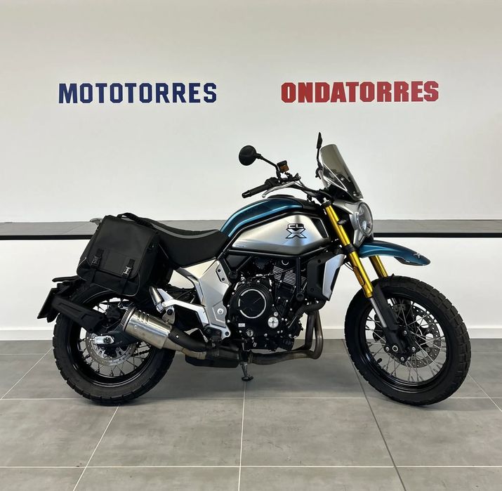 CF Moto 700CL-X 700CL-X Adventure