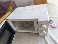 Microondas e air fryer