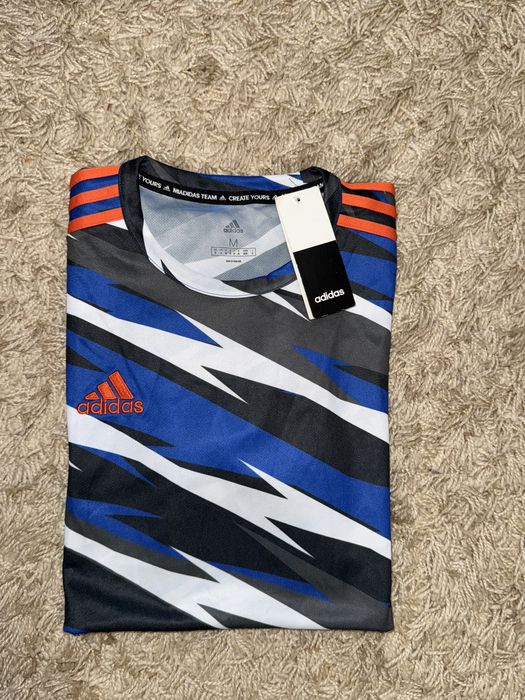 Новая футболка adidas оригинал м