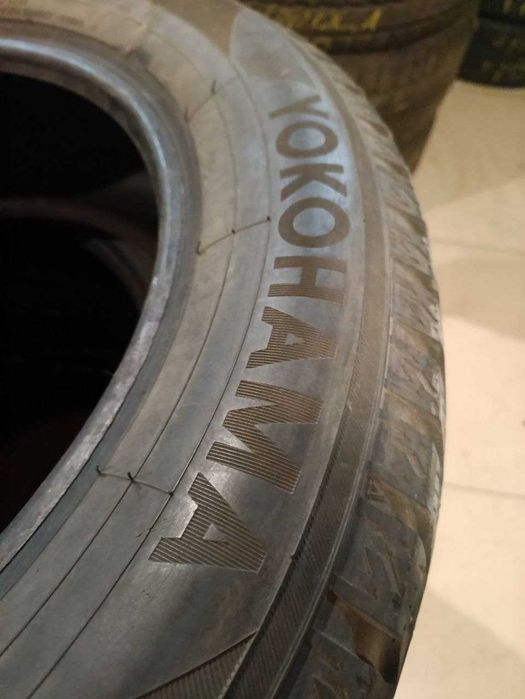 Комплект шин 215/60R17 100T IG55 Yokohama iceGuard stud