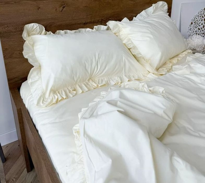 Постільна білизна з рюшами