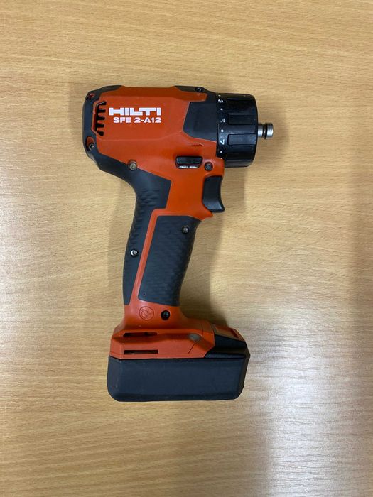 Wiertarko wkrętarka wielogłowicowa HILTI SFE 2-A12 Aku B12 2.6Ah 2023r